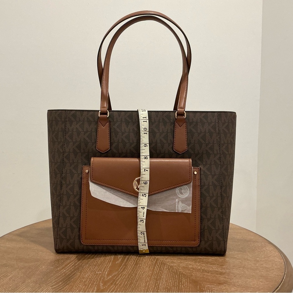 Michael Kors Joey Medium Flap Pocket Tote - Picture 6 of 6